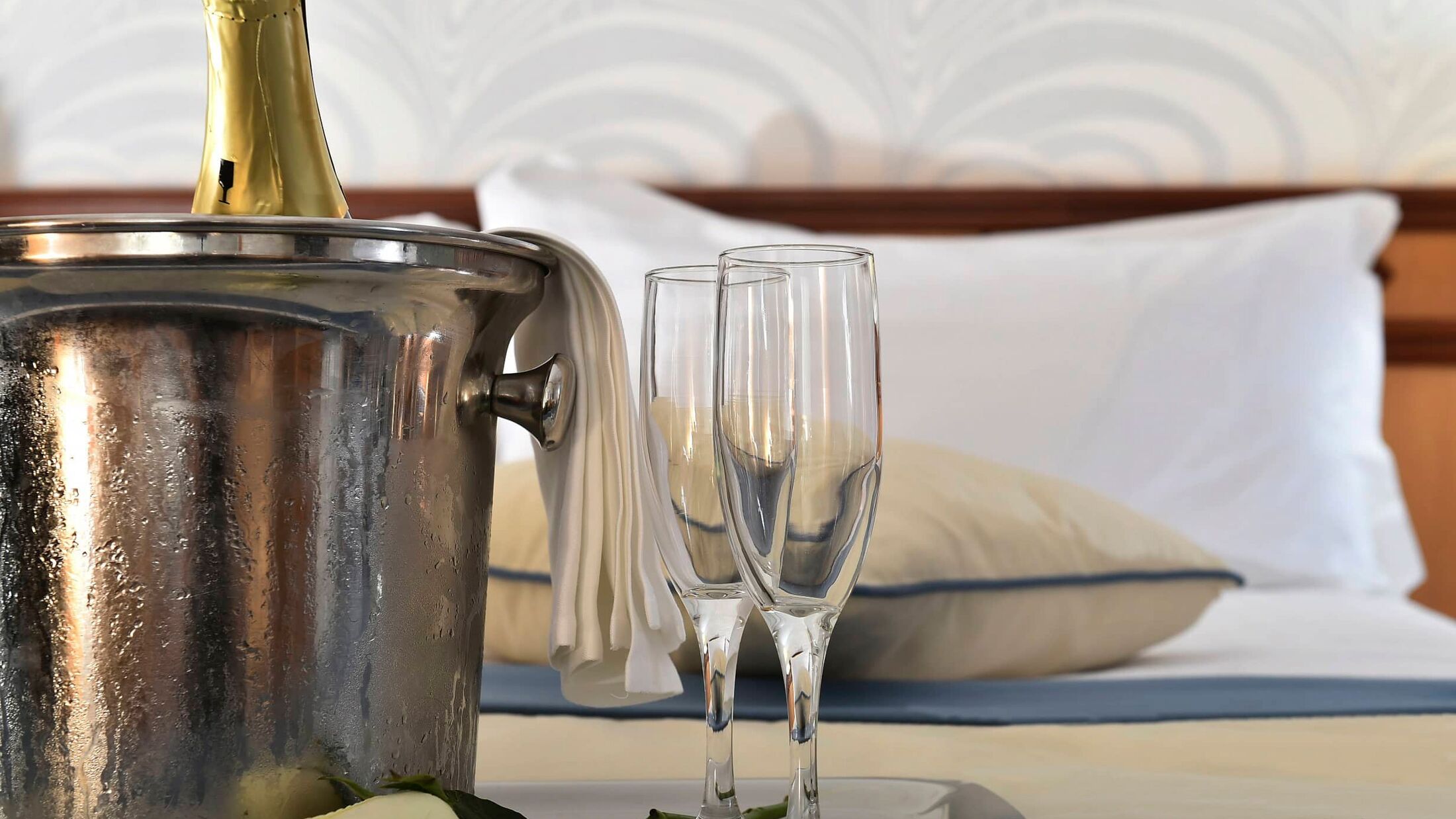 One Bedroom Suite with Side Sea View